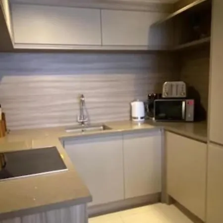 Cocoa Suites-2 Bed-city Centre-pets-parking